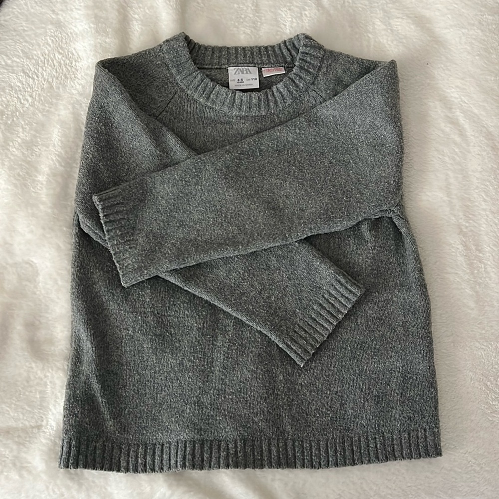 Luxurious kids sweater Zara